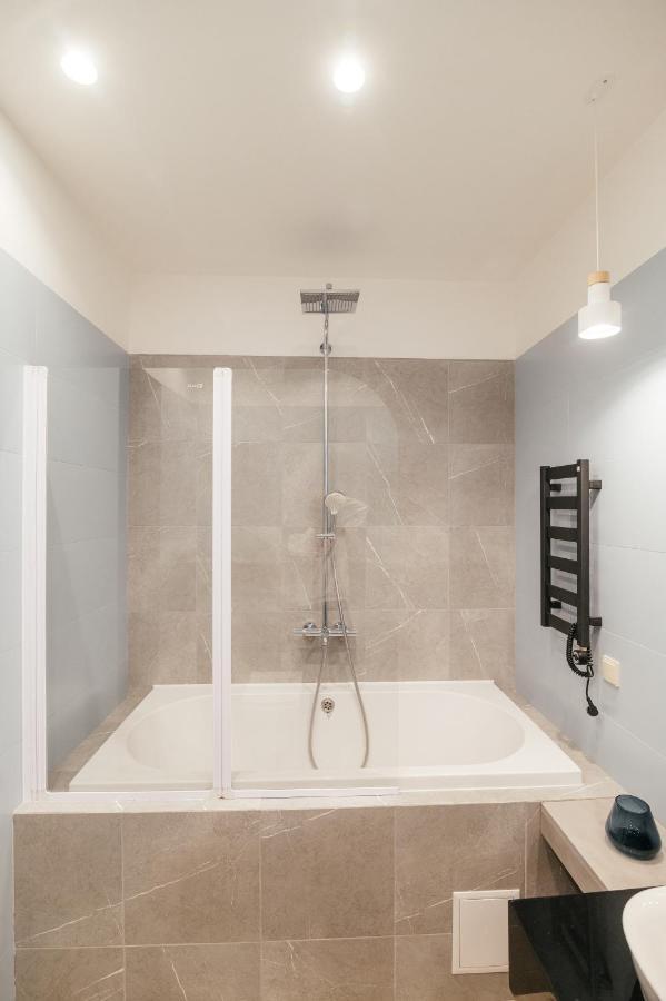 Pearl Premium Apartments 3 キエフ エクステリア 写真